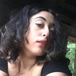 Meet your Posher, Leslie